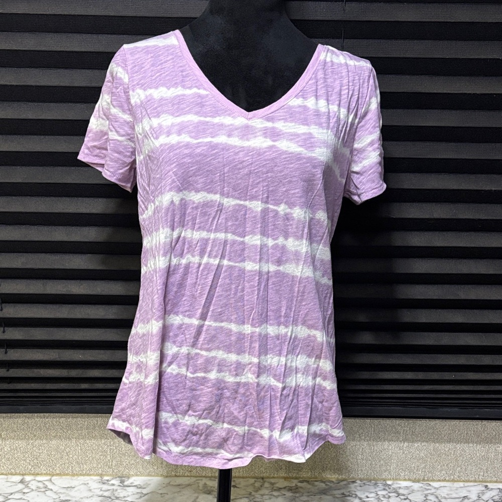 SONOMA Women’s Purple Tie Dye‎ Stripe The Everyday V-Neck SS T-Shirt SZ Medium